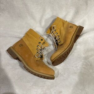 Timberland Tan Lace Up Boots with Nubuck Leather
